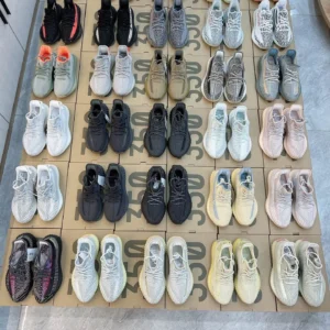 Home yeezy 1.webp